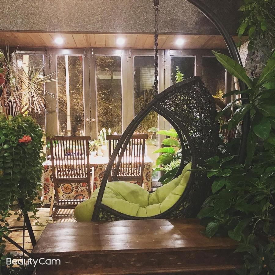 Moon House B&B Hualien stad Exteriör bild