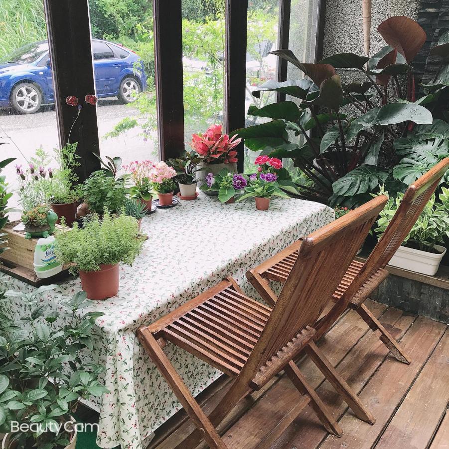 Moon House B&B Hualien stad Exteriör bild