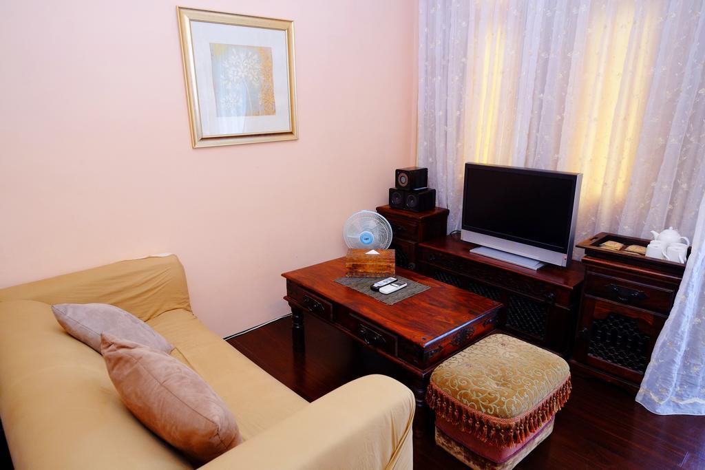 Moon House B&B Hualien stad Exteriör bild